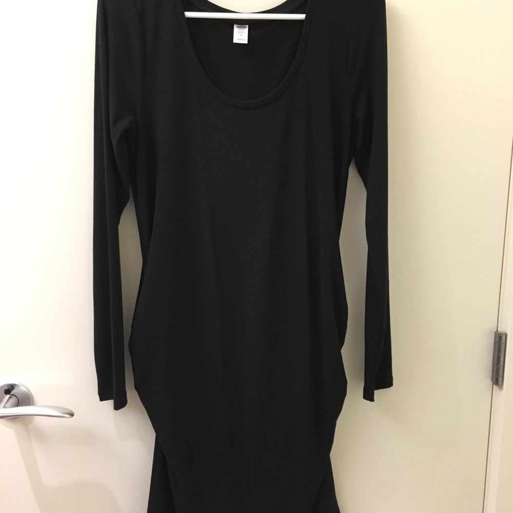 MATERNITY - black skin tight dress